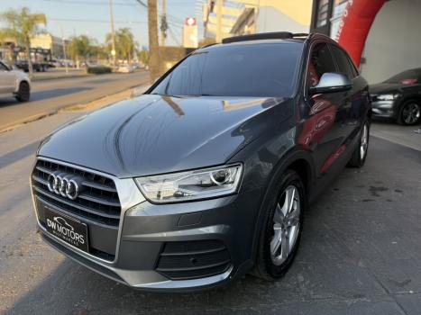 AUDI Q3 2.0 4P TFSI AMBIENTE QUATTRO S-TRONIC AUTOMTICO, Foto 3