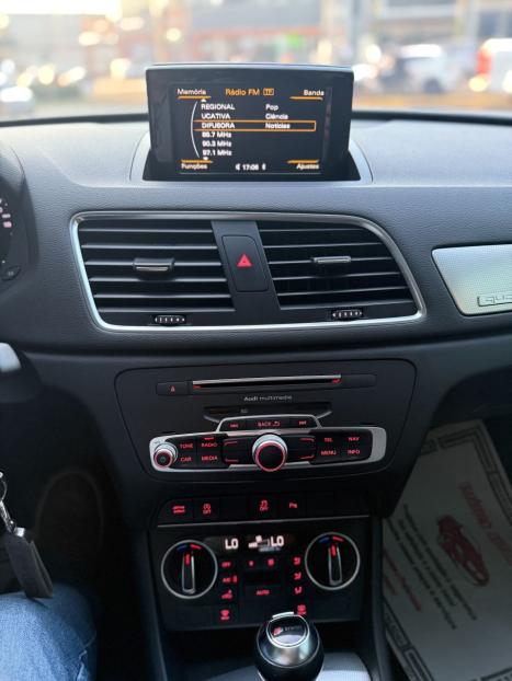 AUDI Q3 2.0 4P TFSI AMBIENTE QUATTRO S-TRONIC AUTOMTICO, Foto 19