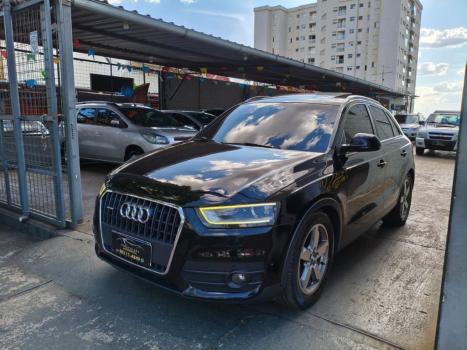 AUDI Q3 2.0 4P TFSI AMBITION QUATTRO S-TRONIC AUTOMTICO, Foto 2