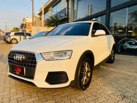 AUDI Q3 , Foto 3