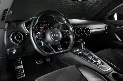 AUDI TT 2.0 TFSI COUP AMBITION S-TRONIC AUTOMTICO, Foto 13