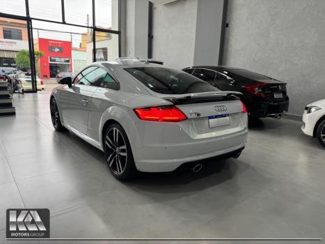 AUDI TT 2.0 TFSI COUP AMBITION S-TRONIC AUTOMTICO, Foto 4