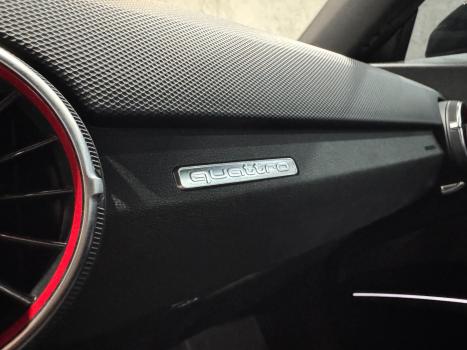 AUDI TT RS 2.5 TFSI TURBO COUP QUATTRO S-TRONIC AUTOMTICO, Foto 18