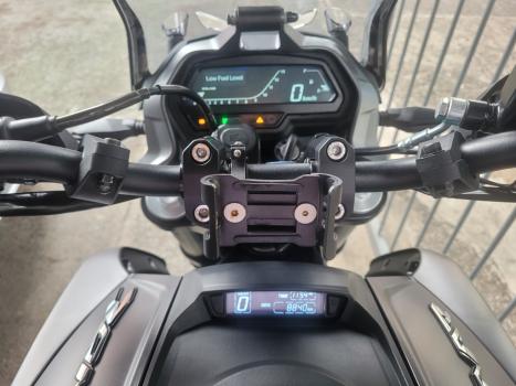 BAJAJ Dominar 400 , Foto 3