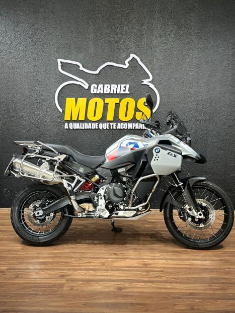 BMW F 900 GS PLUS, Foto 1
