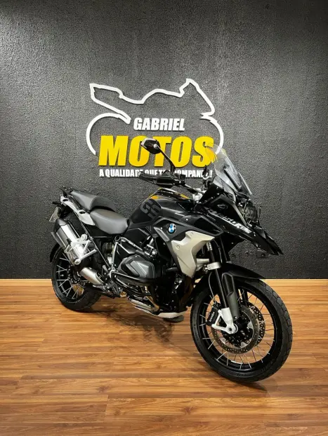 BMW R 1250 GS TRIPLE BLACK, Foto 3