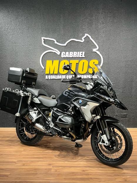 BMW R 1250 GS TRIPLE BLACK, Foto 3