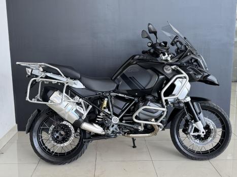 BMW R 1250 GS TRIPLE BLACK, Foto 1