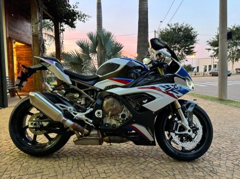 BMW S 1000 RR M CARBON, Foto 3