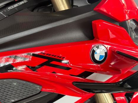 BMW S 1000 RR M CARBON, Foto 3