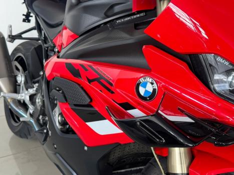 BMW S 1000 RR M CARBON, Foto 4