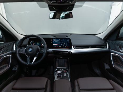 BMW X1 2.0 16V 4P S DRIVE 20I X-LINE TURBO AUTOMTICO, Foto 10