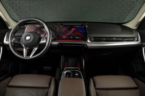 BMW X1 2.0 16V 4P S DRIVE 20I X-LINE AUTOMTICO, Foto 12
