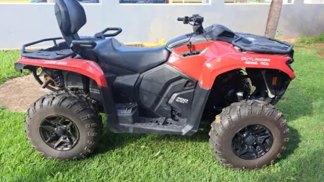 BRP CAN-AM Outlander 700, Foto 3