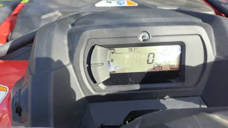 BRP CAN-AM Outlander 700, Foto 5