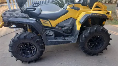 BRP CAN-AM Outlander XMR 1000, Foto 3
