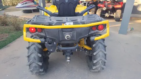 BRP CAN-AM Outlander XMR 1000, Foto 4