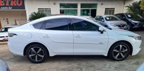 BYD King 1.5 16V 4P GL DM-I PHEV AUTOMTICO, Foto 7