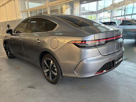 BYD King 1.5 16V 4P GL DM-I PHEV AUTOMTICO, Foto 8