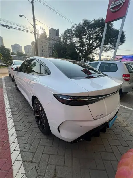 BYD Seal 82,5 KW ELTRICO 4P AWD, Foto 11