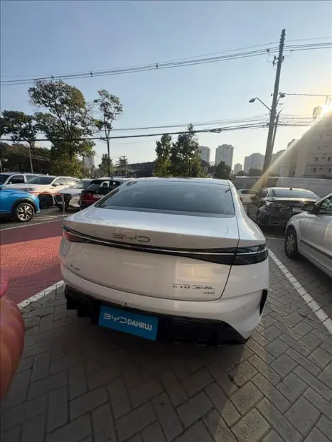 BYD Seal 82,5 KW ELTRICO 4P AWD, Foto 12