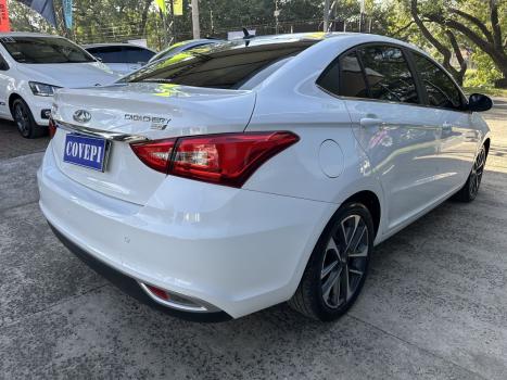 CHERY Arrizo 5 1.5 16V 4P FLEX RTS TURBO AUTOMTICO CVT, Foto 4