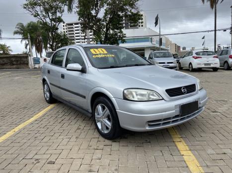 CHEVROLET Astra Sedan 1.8 4P GL, Foto 2