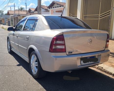 CHEVROLET Astra Sedan 2.0 4P CD, Foto 4