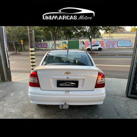 CHEVROLET Astra Sedan 1.8 4P CONFORT LCOOL, Foto 3
