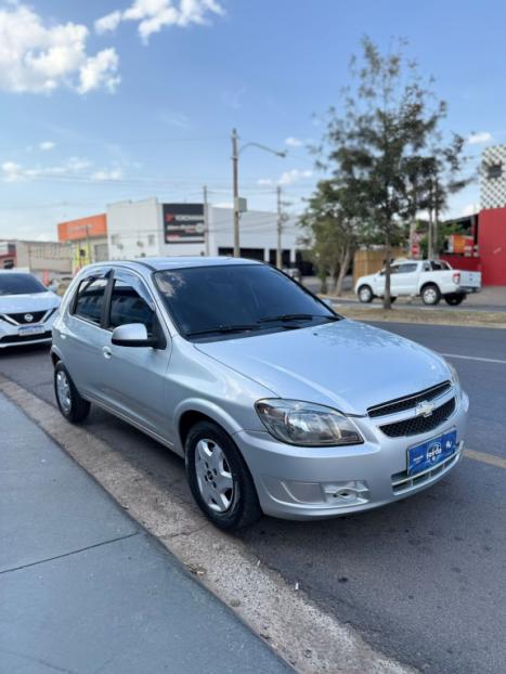 CHEVROLET Celta 1.0 4P LT FLEX, Foto 2