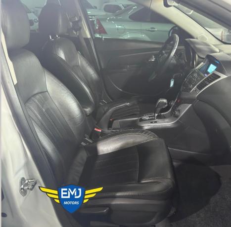 CHEVROLET Cruze Hatch 1.8 16V 4P LT SPORT6 FLEX AUTOMTICO, Foto 8