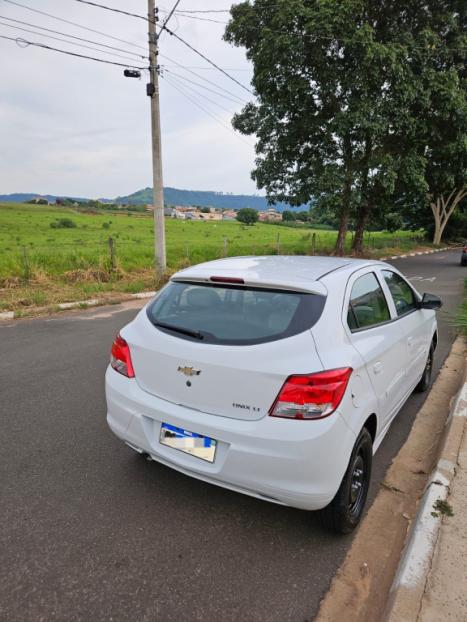 CHEVROLET Onix Hatch 1.0 4P FLEX LT, Foto 4