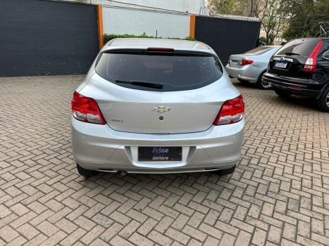 CHEVROLET Onix Hatch 1.4 4P FLEX LT, Foto 4