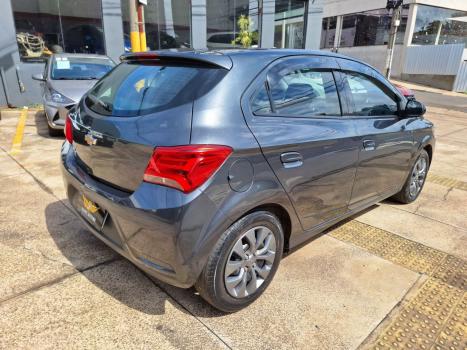 CHEVROLET Onix Hatch 1.4 4P FLEX ADVANTAGE AUTOMTICO, Foto 6