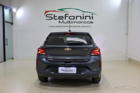 CHEVROLET Onix Hatch 1.0 4P FLEX LTZ TURBO AUTOMTICO, Foto 12