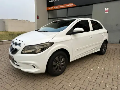 CHEVROLET Onix Hatch 1.0 4P FLEX LT, Foto 2