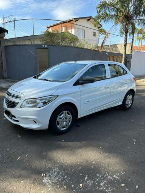 CHEVROLET Onix Hatch 1.0 4P FLEX LT, Foto 4