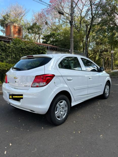 CHEVROLET Onix Hatch 1.0 4P FLEX LT, Foto 3