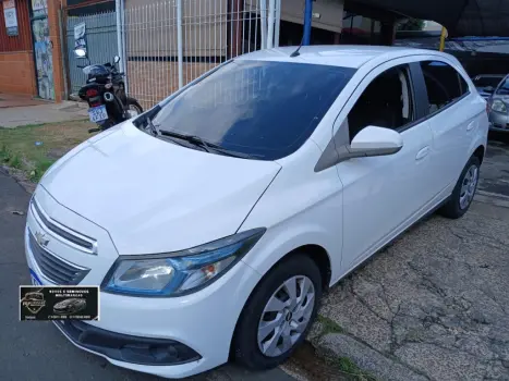 CHEVROLET Onix Hatch 1.4 4P FLEX LT AUTOMTICO, Foto 4