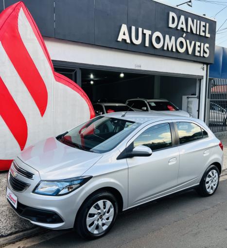 CHEVROLET Onix Hatch 1.4 4P FLEX LT, Foto 1