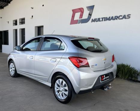 CHEVROLET Onix Hatch 1.4 4P FLEX LT AUTOMTICO, Foto 5