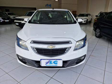 CHEVROLET Onix Hatch 1.4 4P FLEX LTZ, Foto 2