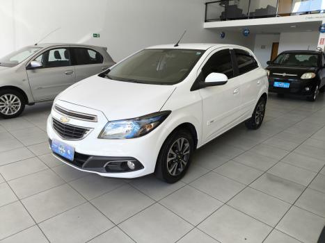 CHEVROLET Onix Hatch 1.4 4P FLEX LTZ, Foto 3