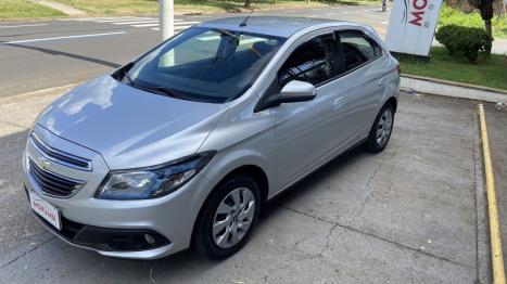 CHEVROLET Onix Hatch 1.4 4P FLEX LT, Foto 2