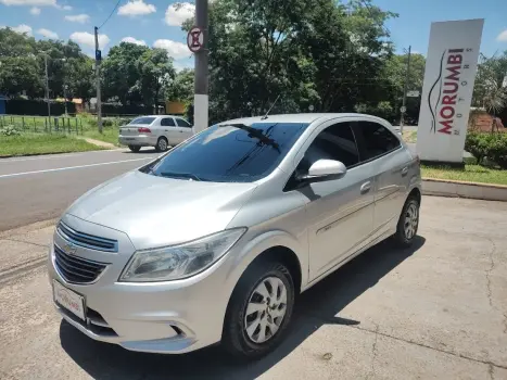 CHEVROLET Onix Hatch 1.0 4P FLEX LT, Foto 2