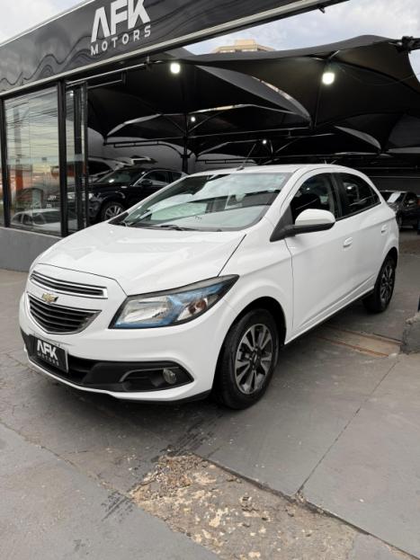 CHEVROLET Onix Hatch 1.4 4P FLEX LTZ, Foto 2