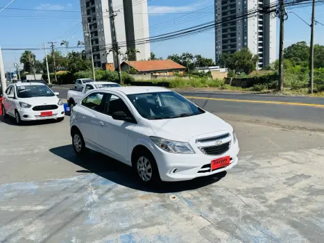 CHEVROLET Onix Hatch 1.0 4P FLEX LT, Foto 2