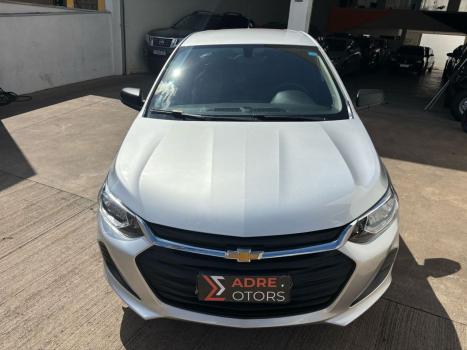 CHEVROLET Onix Hatch 1.0 12V 4P FLEX TURBO AUTOMTICO, Foto 9