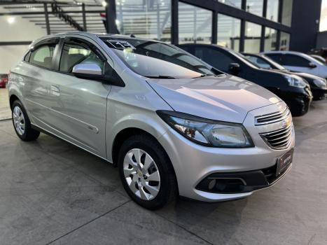 CHEVROLET Onix Hatch 1.0 4P FLEX LT, Foto 2