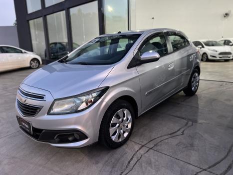 CHEVROLET Onix Hatch 1.0 4P FLEX LT, Foto 3